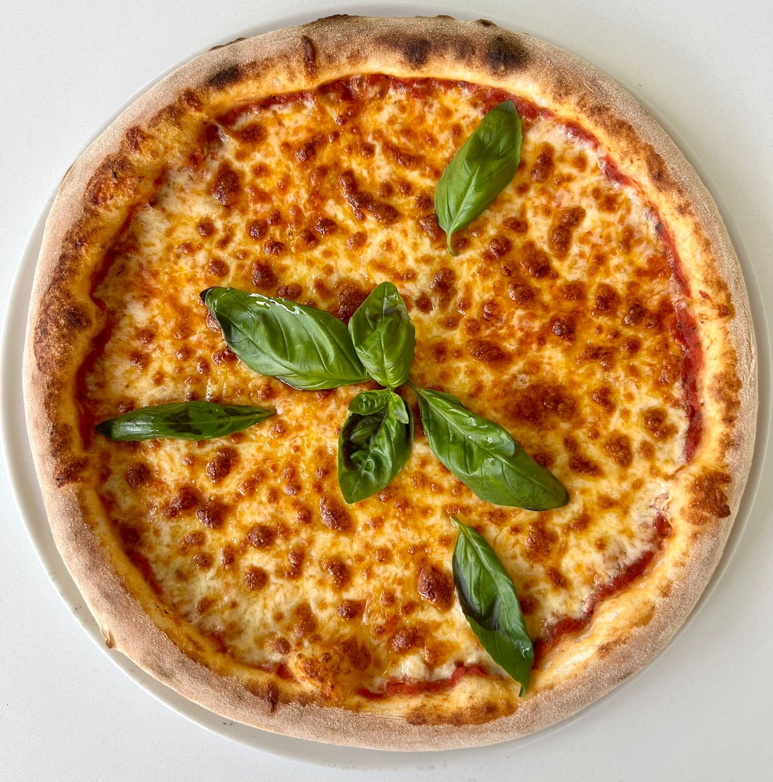 Pizza Margherita 2