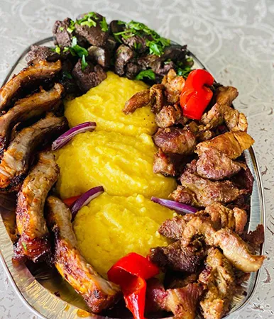 la-mami-acasa-platou-cals-la-mami