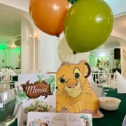 Masa cu baloane si decor personlaizat, La Mami Acasa