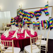 Masa aniversara La Mami Acasa cu decor