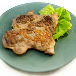 Ceafa de porc la gratar frageda La Mami Acasa